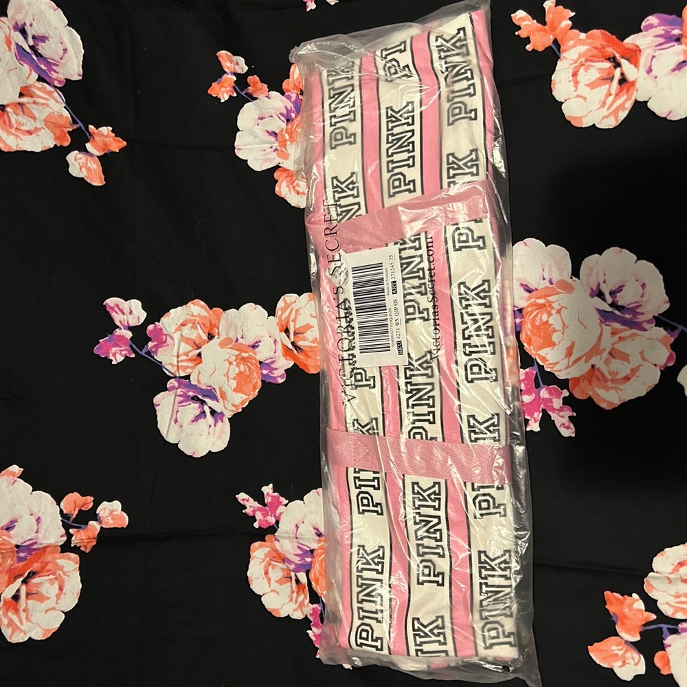 Pink nwt tote